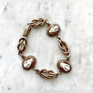 VINTAGE LINK BRACELET CARVED SHELL CAMEO OF VIRGIN MARY MADONNA  GOLD 12k BEZEL